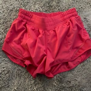 Lululemon size 4 hotty hots color lipgloss